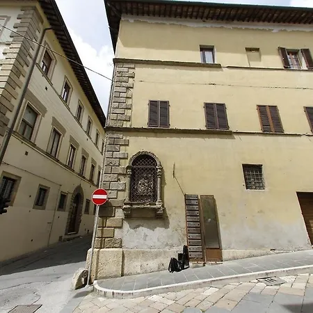 Palazzo Beltramini Colle Val D'Elsa